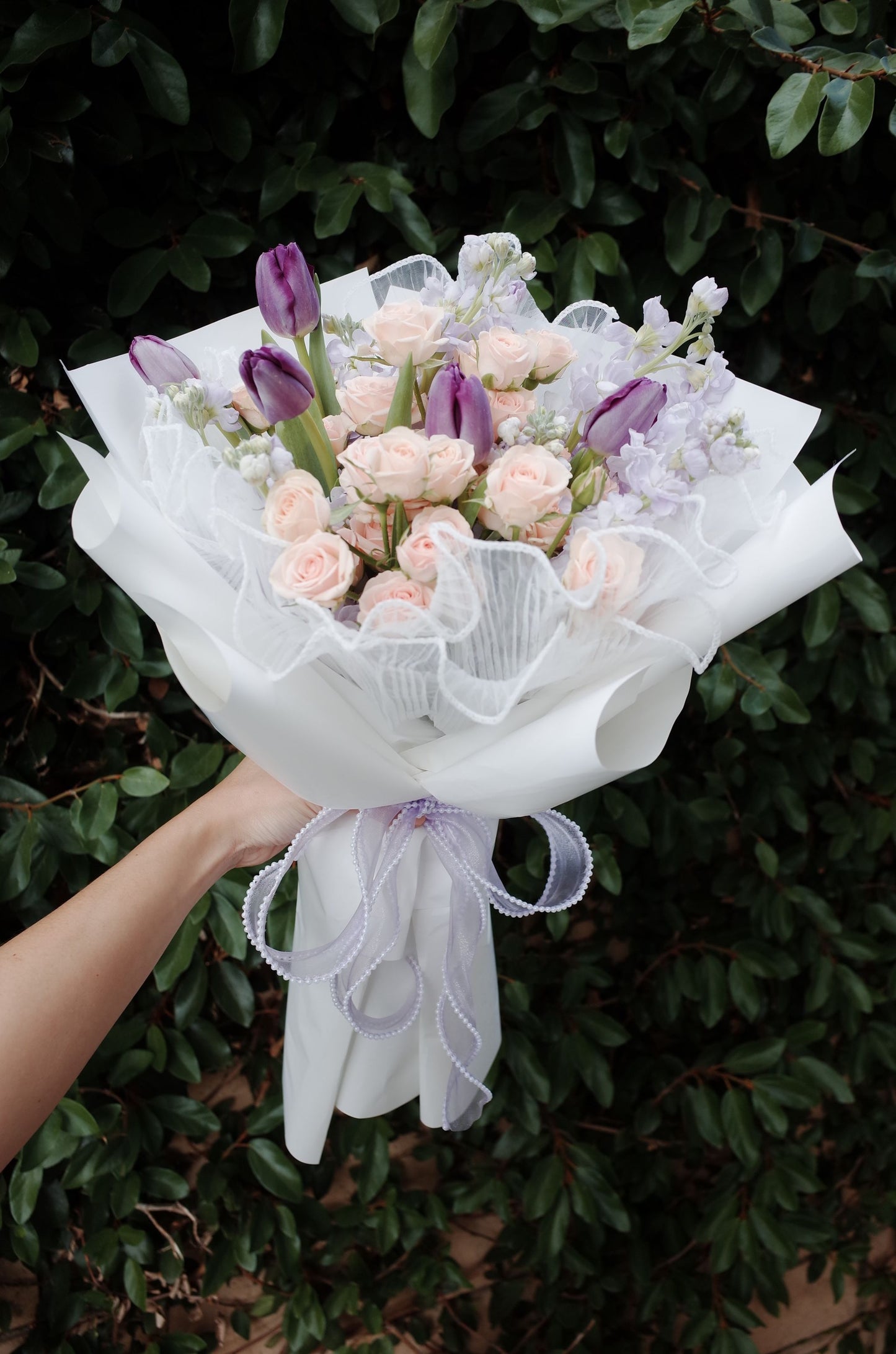 Romantic Fresh Flowers Bouquet