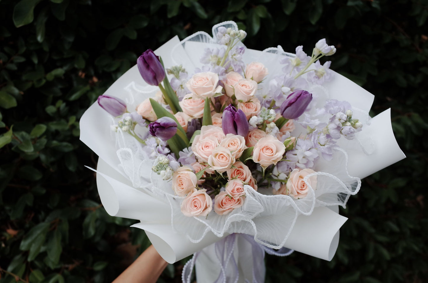 Romantic Fresh Flowers Bouquet