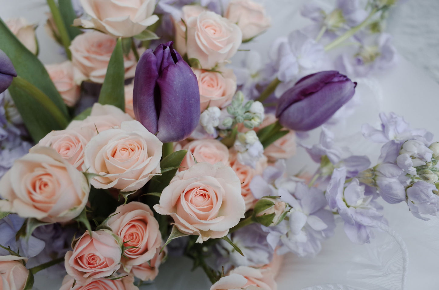 Romantic Fresh Flowers Bouquet