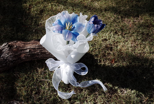 Fantasy Blue Tulip Bouquet (Can Change to Different Blue)