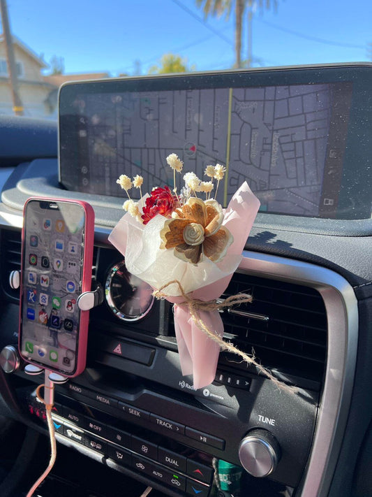 Car Clip-on Aroma Flower Bouquet (with essential oil)