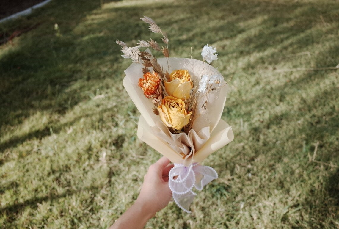 Dry Flower Bouquet (customize)